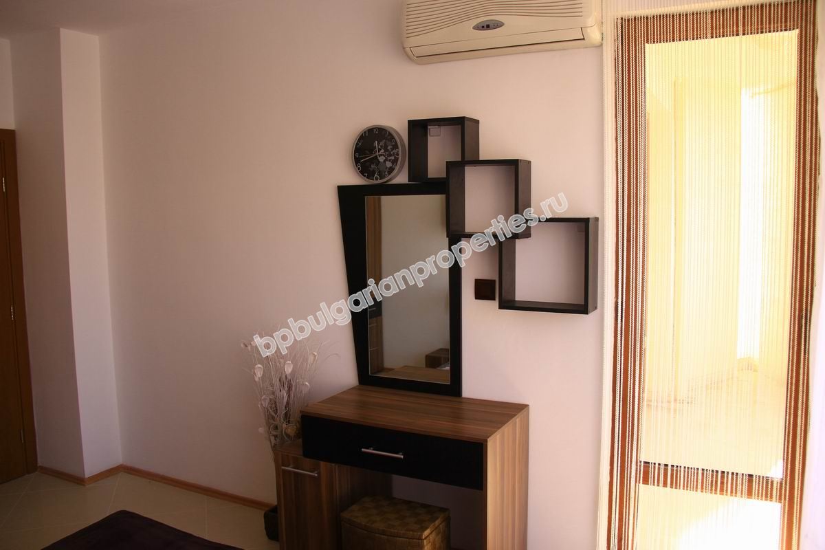 Двухкомнатная меблированная квартира на продажу в курорте Солнечный Берег