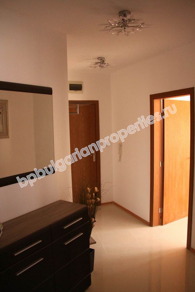 Двухкомнатная меблированная квартира на продажу в курорте Солнечный Берег