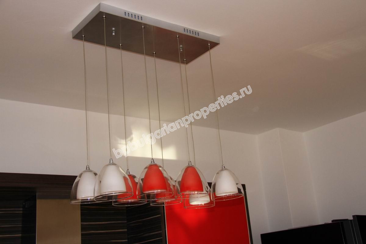 Двухкомнатная меблированная квартира на продажу в курорте Солнечный Берег