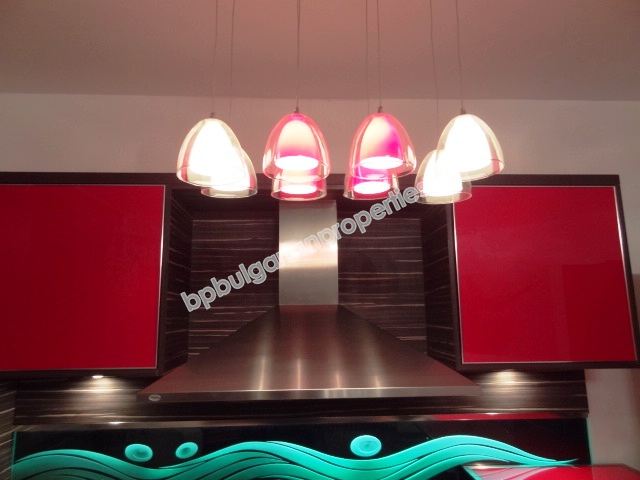 Двухкомнатная меблированная квартира на продажу в курорте Солнечный Берег