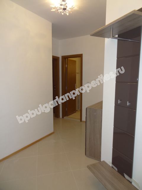 Двухкомнатная меблированная квартира на продажу в курорте Солнечный Берег