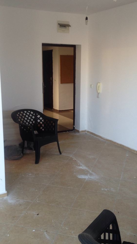 Выгодная студия близко от моря в центральной части Равды