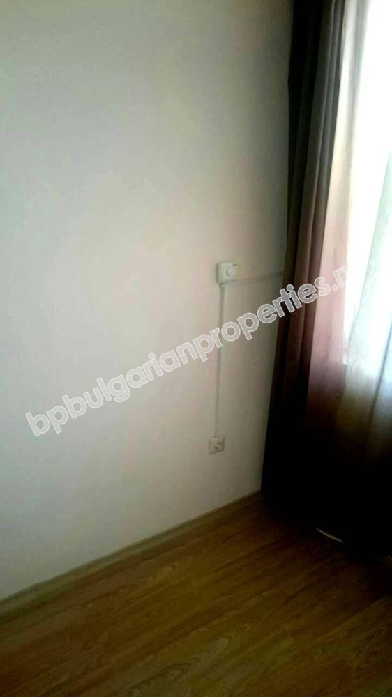 Двухкомнатная квартира на продажу близко к морю в городе Поморие