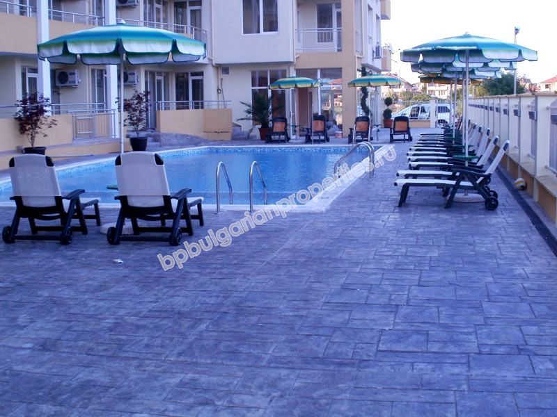 Двухкомнатная квартира на продажу близко к морю в городе Поморие