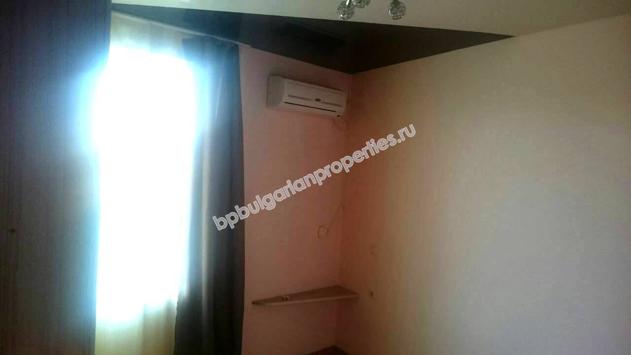 Двухкомнатная квартира на продажу близко к морю в городе Поморие