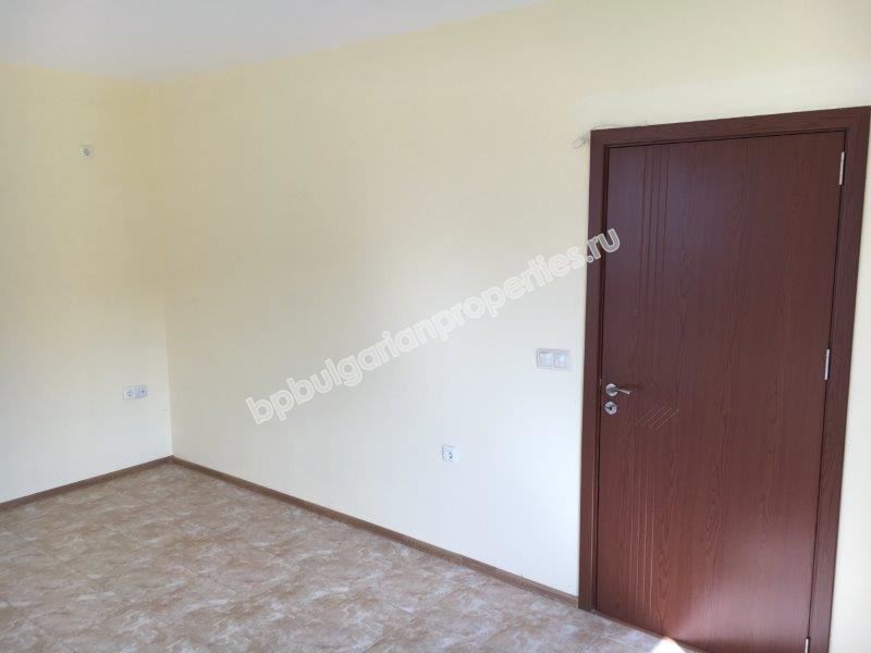 Отдельный новый дом с участком в 4 км от моря