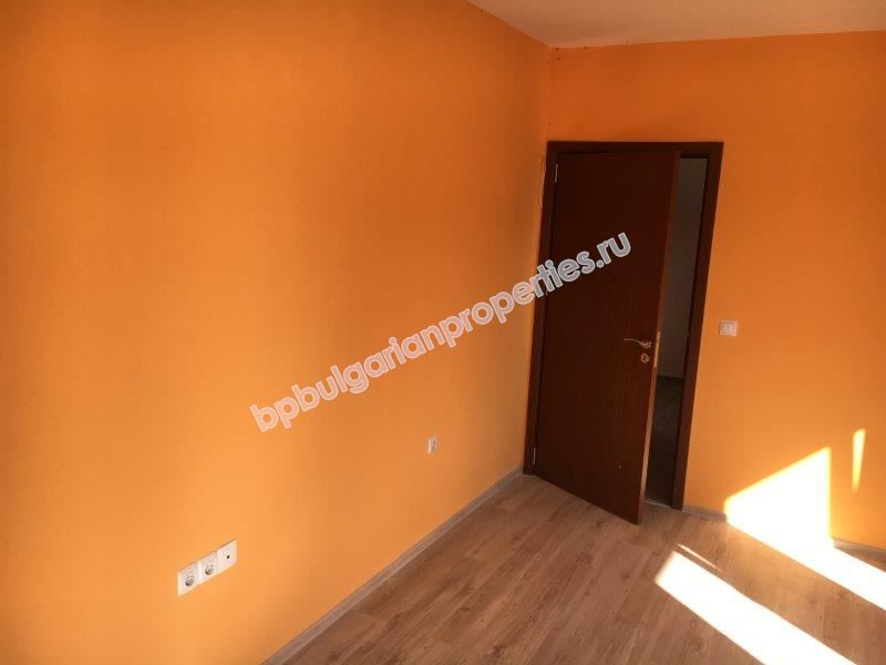 Отдельный новый дом с участком в 4 км от моря