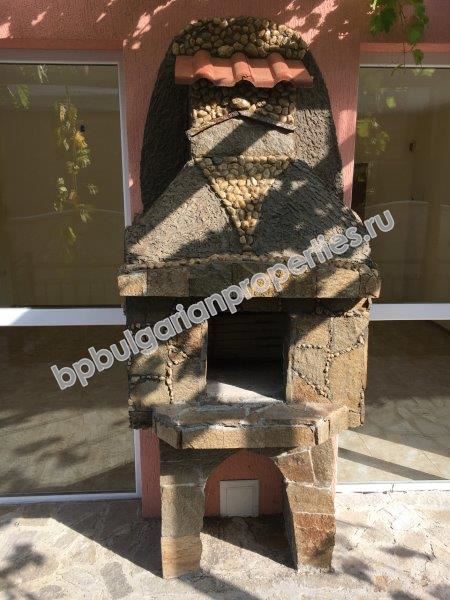 Отдельный новый дом с участком в 4 км от моря