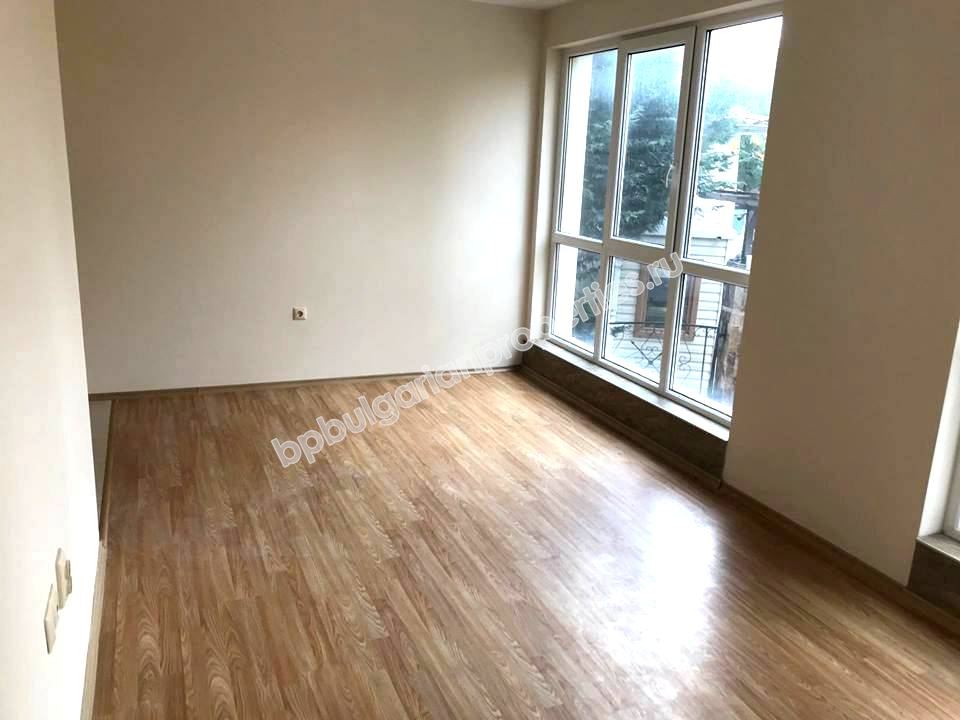 Просторная студия на продажу близко к пляжу в курорте Равда