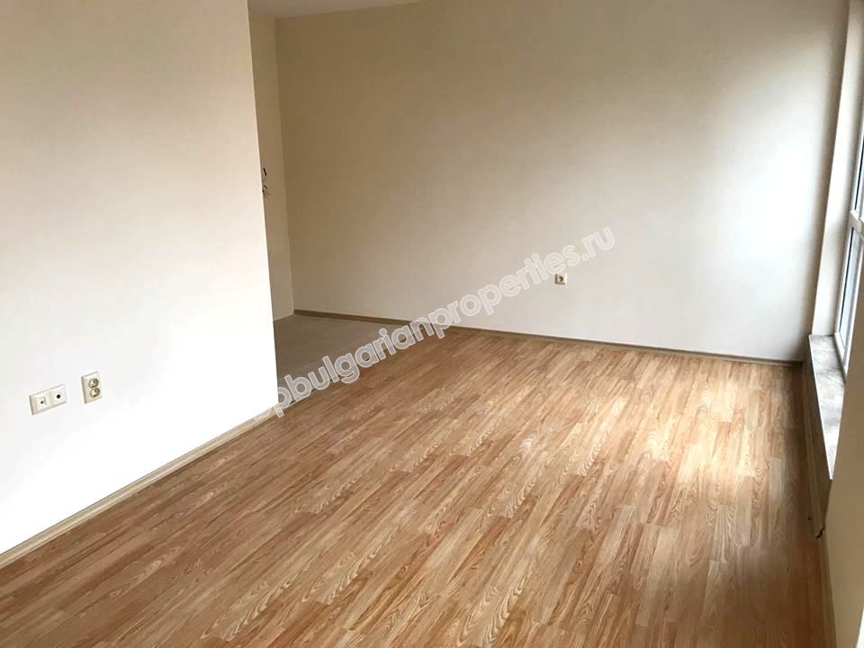 Просторная студия на продажу близко к пляжу в курорте Равда