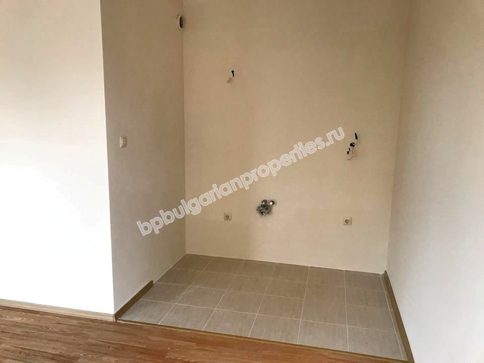 Просторная студия на продажу близко к пляжу в курорте Равда