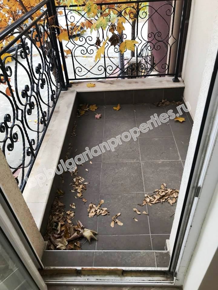 Просторная студия на продажу близко к пляжу в курорте Равда