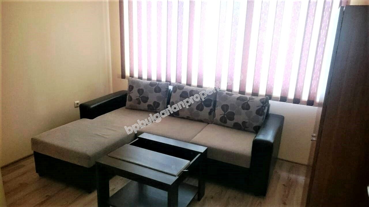 Двухкомнатная квартира на первой линии моря без таксы обслуживания для продажи в Солнечном Берегу