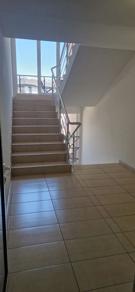 Меблированная двухкомнатная квартира в 100 метрах от моря в Равда