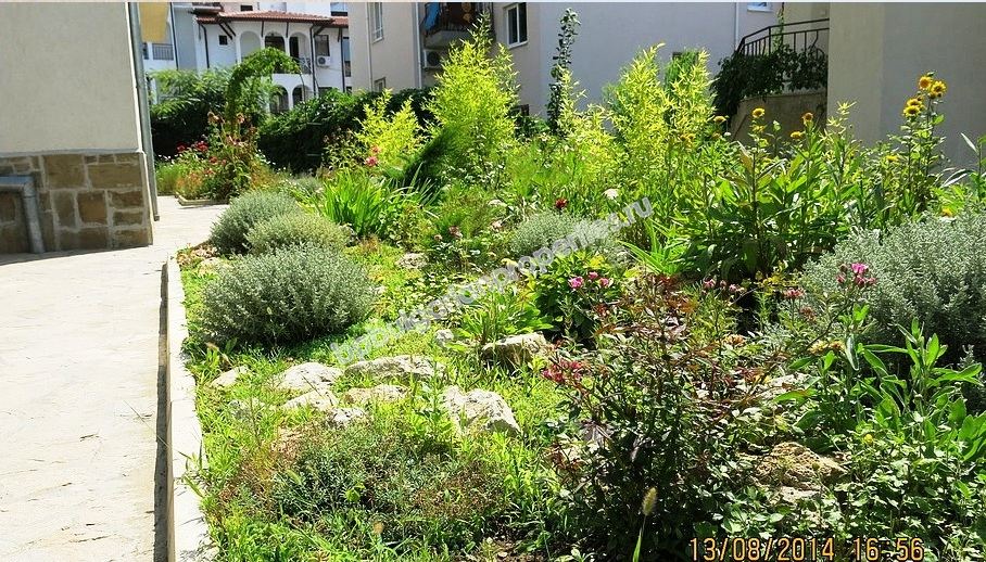 Двухкомнатная меблированная квартира близко к пляжу на продажу в курорте Солнечный Берег