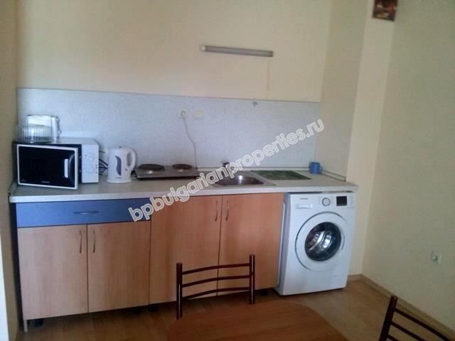 Меблированная просторная студия на продажу в курорте Солнечный Берег