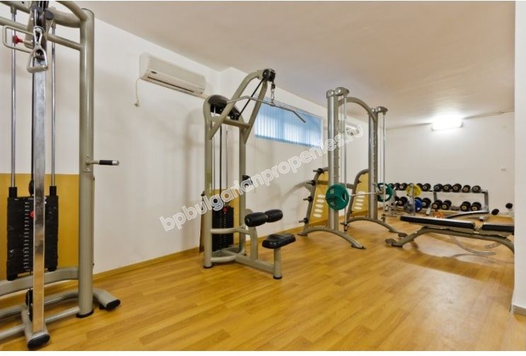 Дешевая меблированная студия на продажу в курорте Кошарица