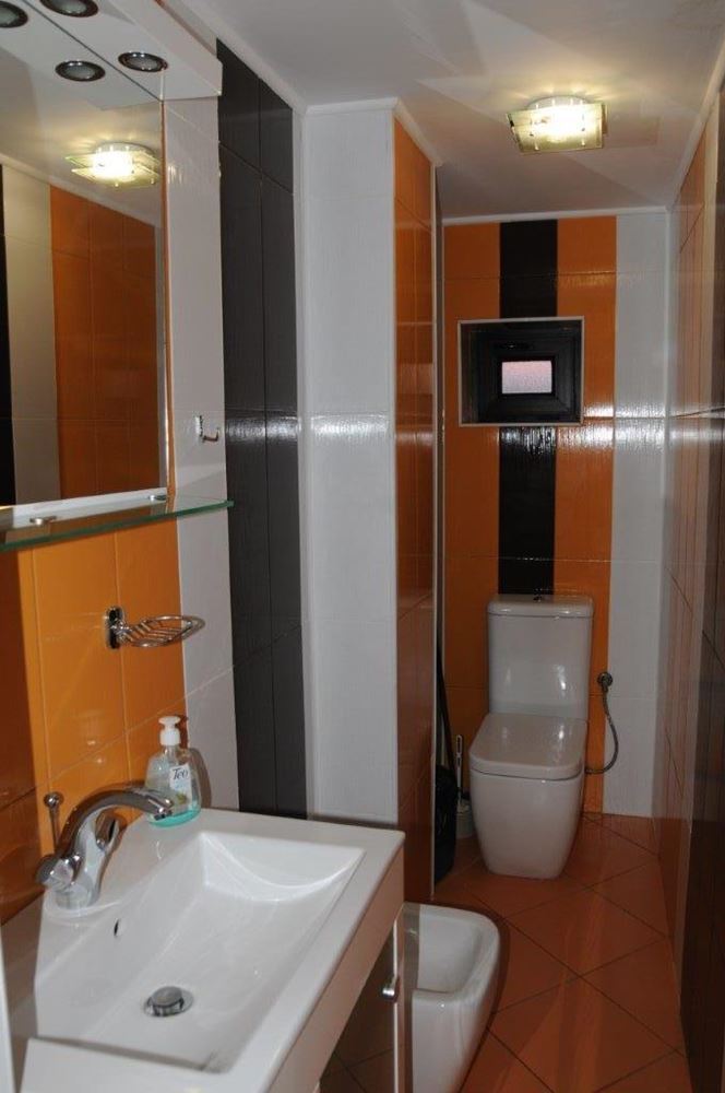 СНИЖЕНА ЦЕНА! Двухэтажный реставрированный дом в старой части Созополя