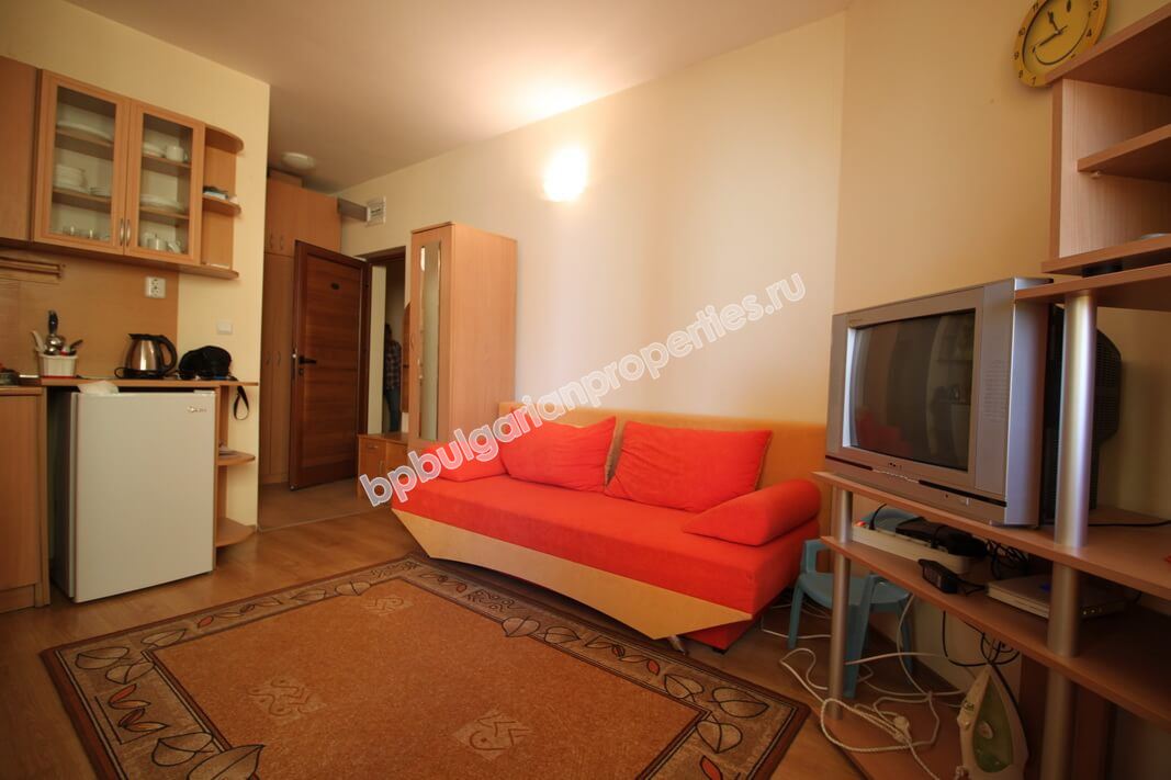 Меблированная студия на продажу в курорте Солнечный Берег