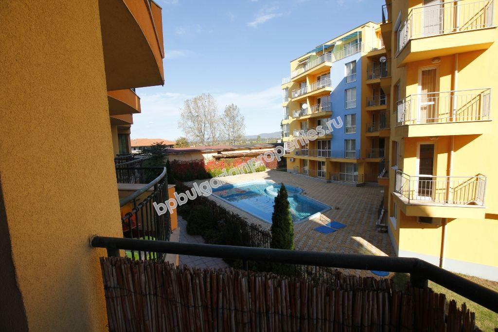 Меблированная студия на продажу в курорте Солнечный Берег