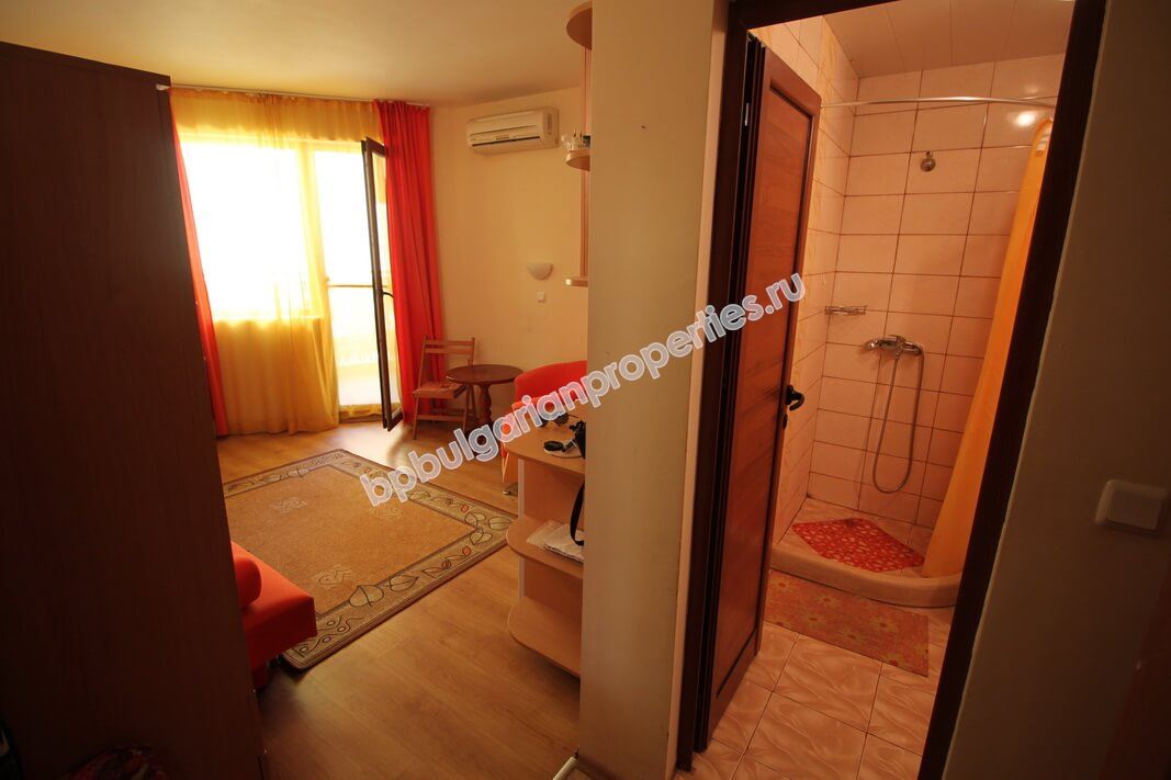 Меблированная студия на продажу в курорте Солнечный Берег