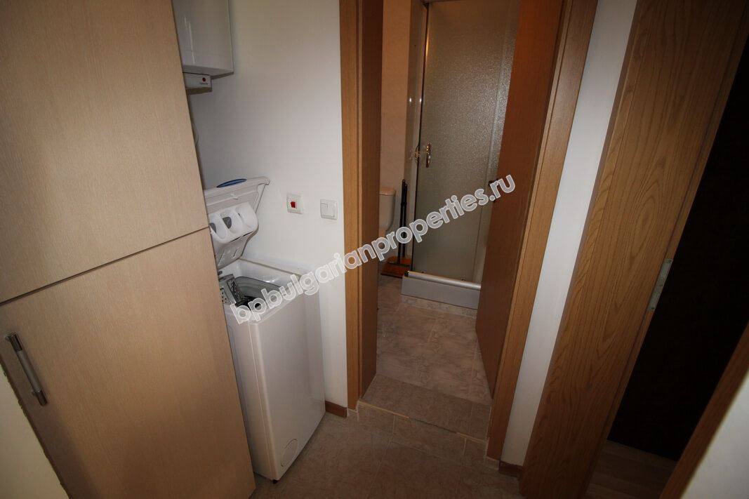 Меблированная двухкомнатная квартира близко к пляжу на продажу в курорте Солнечный Берег