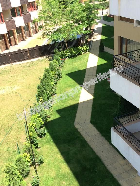 Меблированная двухкомнатная квартира близко к пляжу на продажу в курорте Солнечный Берег