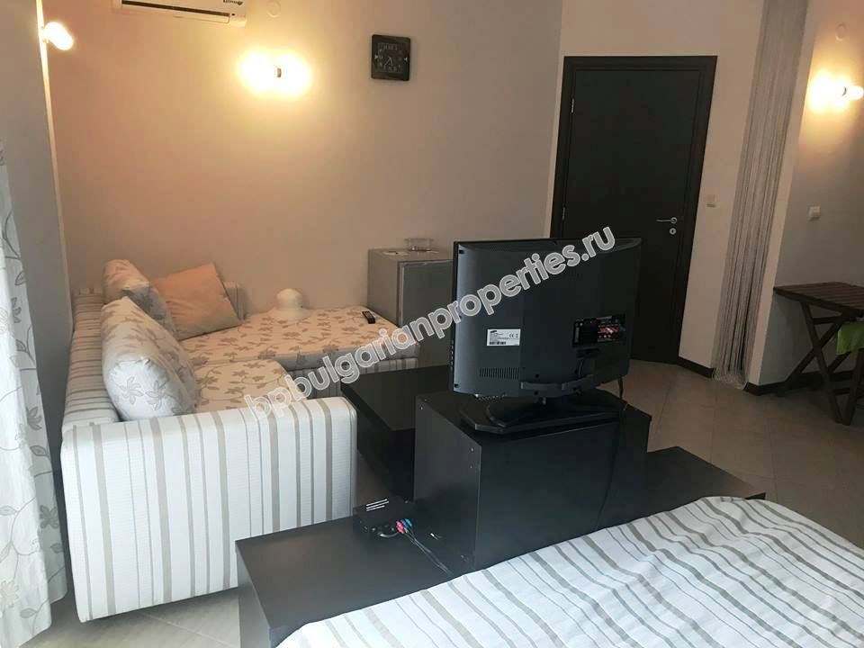 Шикарная меблированая двухкомнатная квартиры на продажу в элитном комплексе в курорте Солнечный Берег