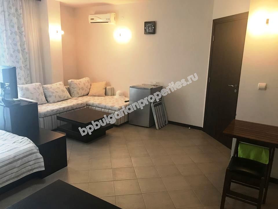 Шикарная меблированая двухкомнатная квартиры на продажу в элитном комплексе в курорте Солнечный Берег