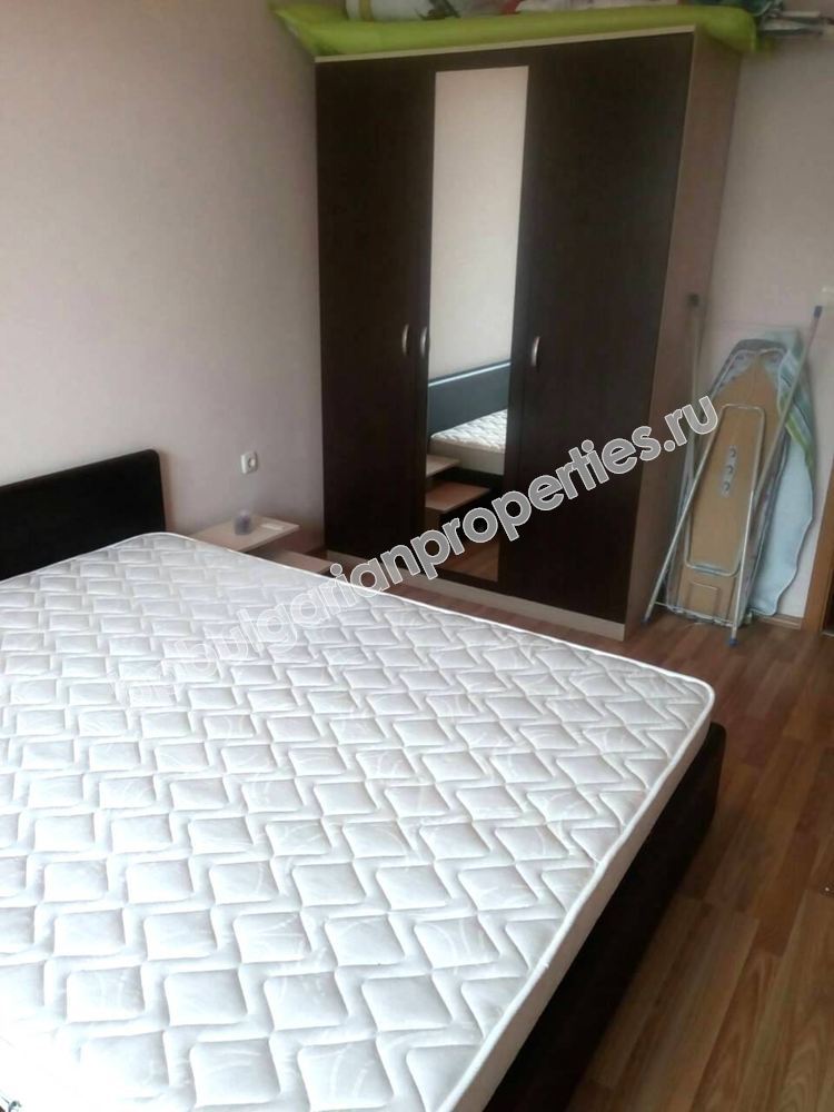 Двухкомнатная меблированная квартира на продажу близко к пляжу в курорте Солнечный Берег