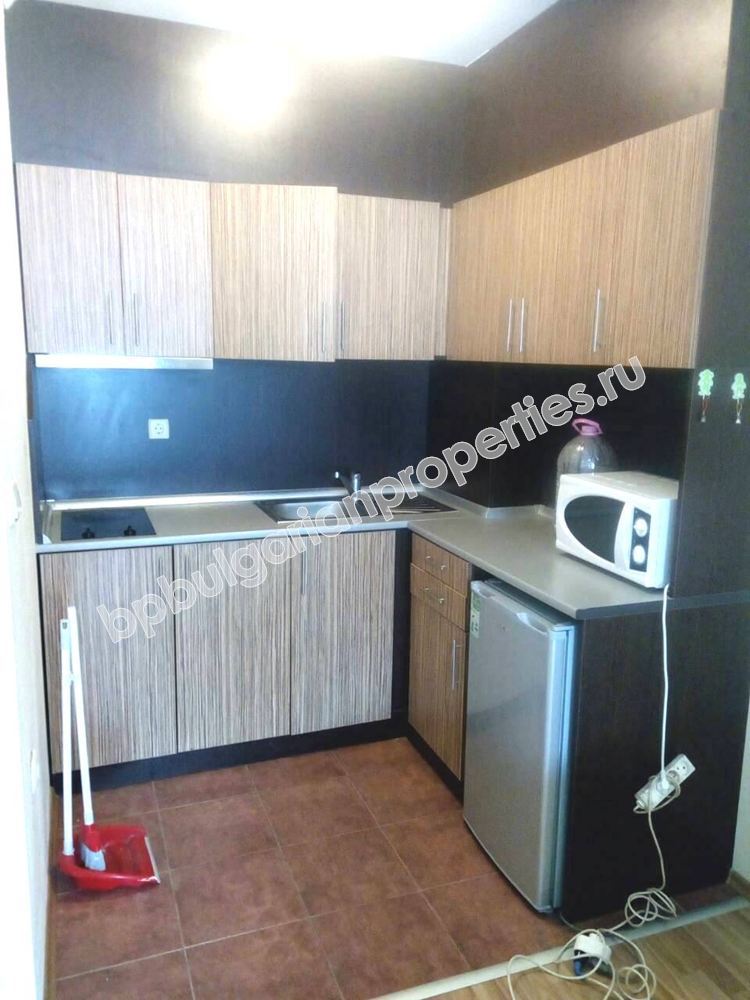 Двухкомнатная меблированная квартира на продажу близко к пляжу в курорте Солнечный Берег