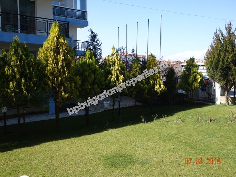 Меблированная студия на продажу близко к пляжу в городе Несебр