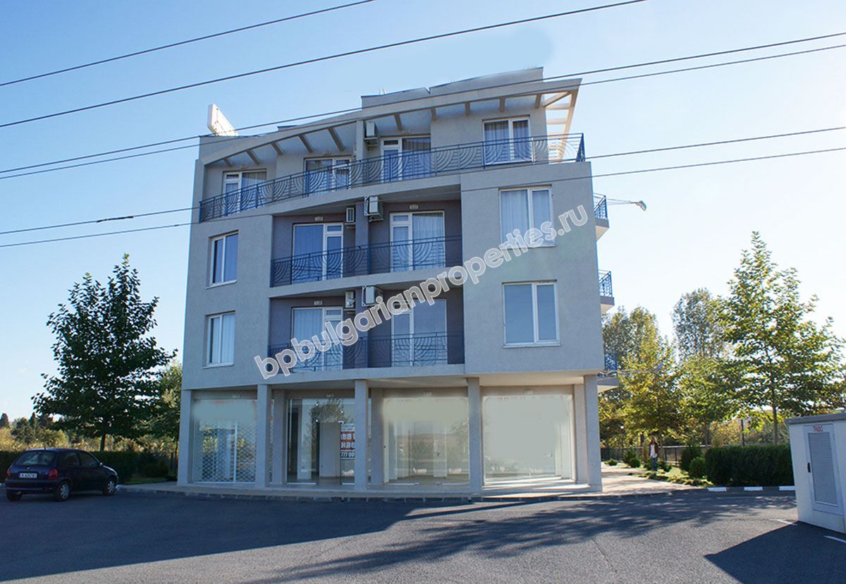 Меблированная двухкомнатная квартира на продажу в Солнечном Берегу