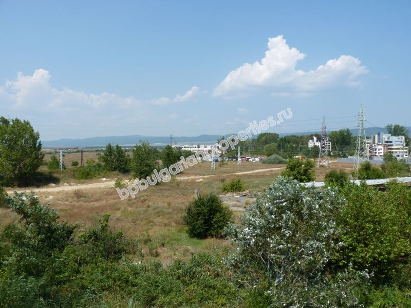 Меблированная двухкомнатная квартира на продажу в Солнечном Берегу