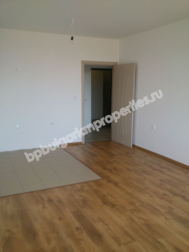 Жилье у моря в Болгарии. Квартиры в жилом доме близко от моря в Созополе