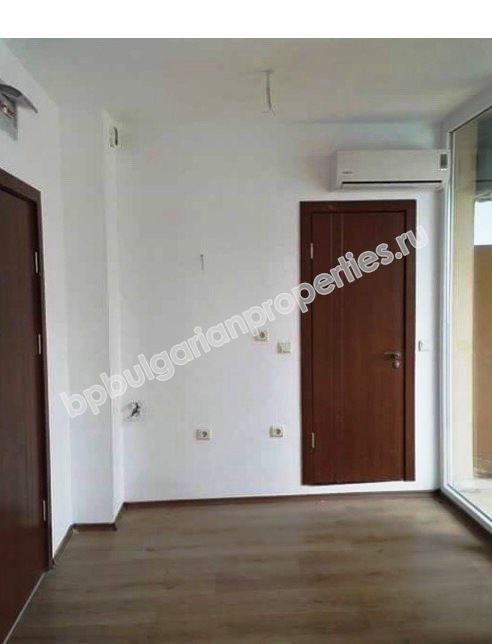 Однокомнатная квартира-студия на продажу в центре курорта Солнечный Берег