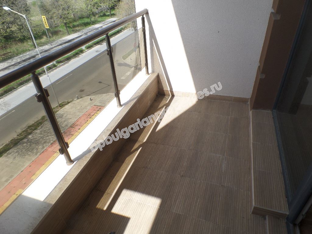 Недорогая студия с видом на море в центральной части Помория