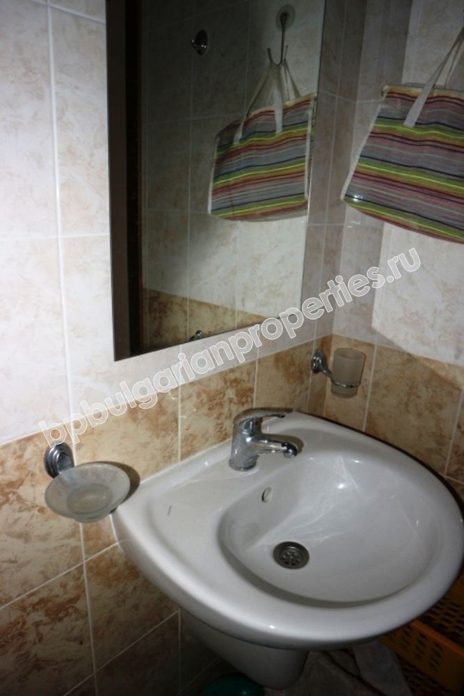 Дешевая меблированная студия на продажу в курорте Солнечный Берег