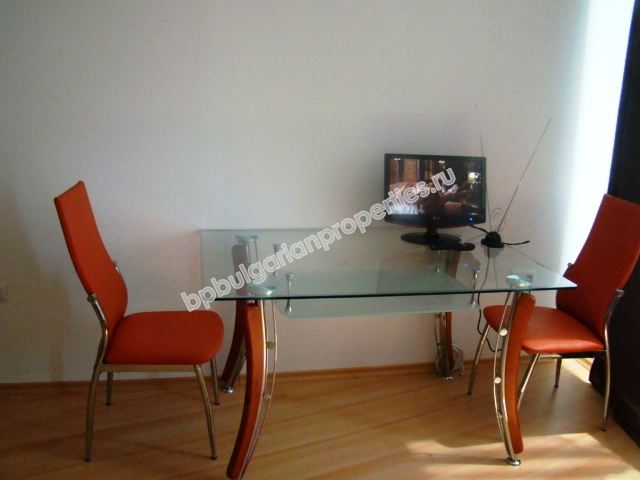 Дешевая меблированная студия на продажу в курорте Солнечный Берег