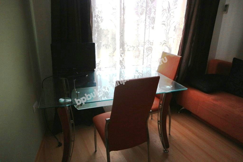 Дешевая меблированная студия на продажу в курорте Солнечный Берег