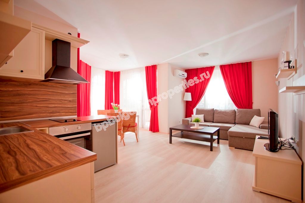 Апартаменты на первой линии моря для продажи в курорте Черноморец