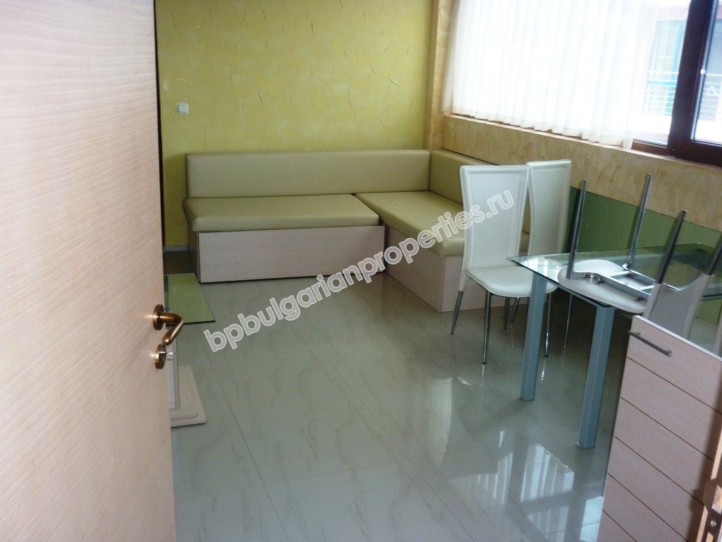 Отлично меблированная выгодная квартира в центральной части Солнечного Берега