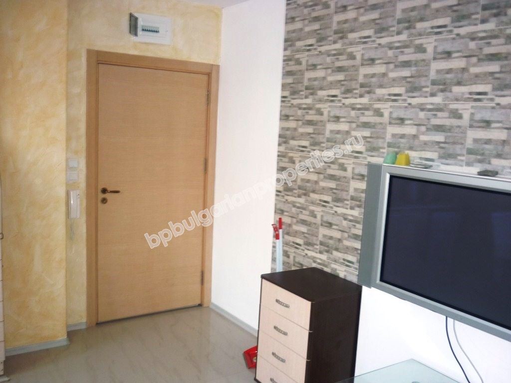 Отлично меблированная выгодная квартира в центральной части Солнечного Берега