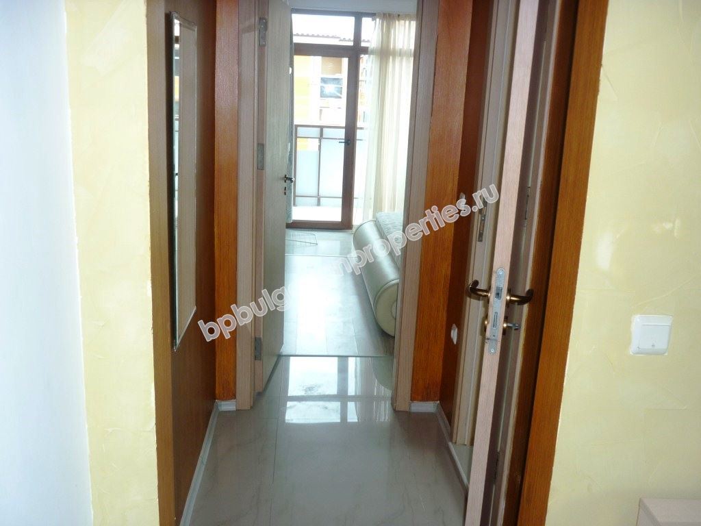 Отлично меблированная выгодная квартира в центральной части Солнечного Берега