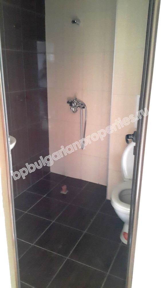 Студия близко к пляжу на продажу в курорте Елените