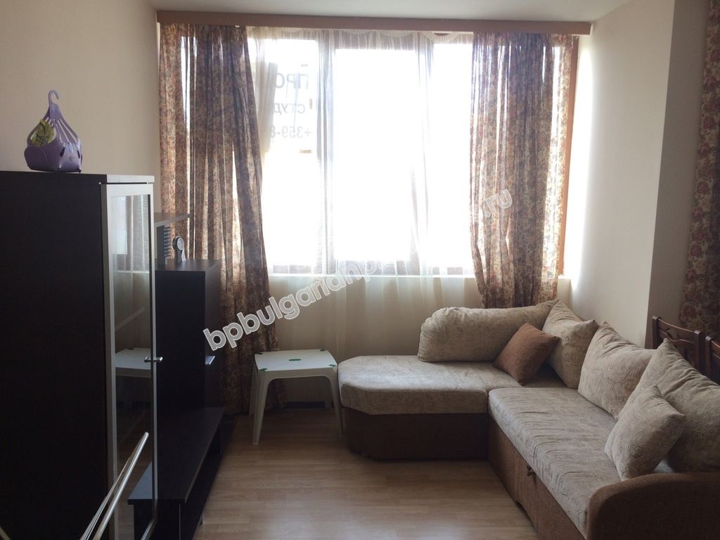 Меблированная студия для круглогодичного проживания на продажу в курорте Равда