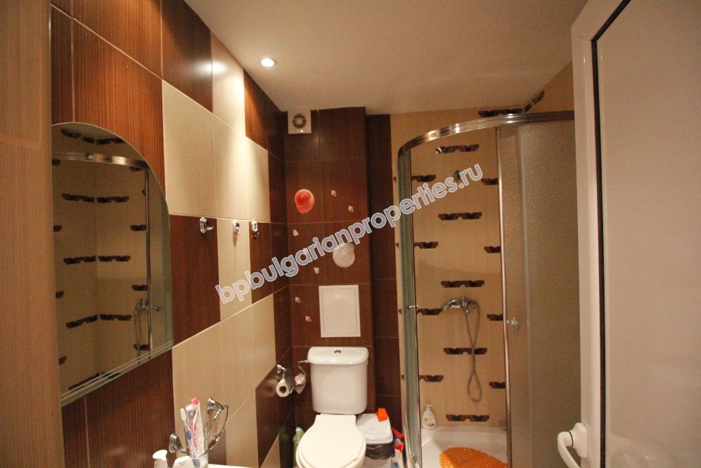 Большая меблированная студия на продажу в курорте Солнечный Берег