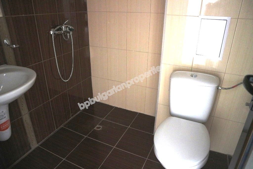 Дешевая студия близко к пляжу на продажу в курорте Елените