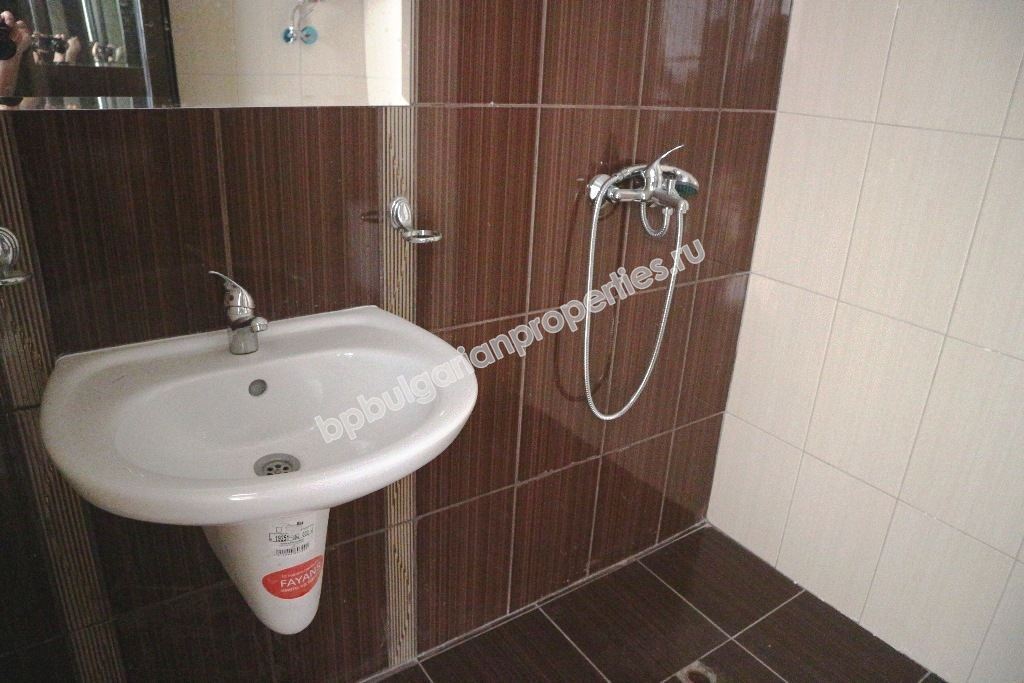 Дешевая студия близко к пляжу на продажу в курорте Елените