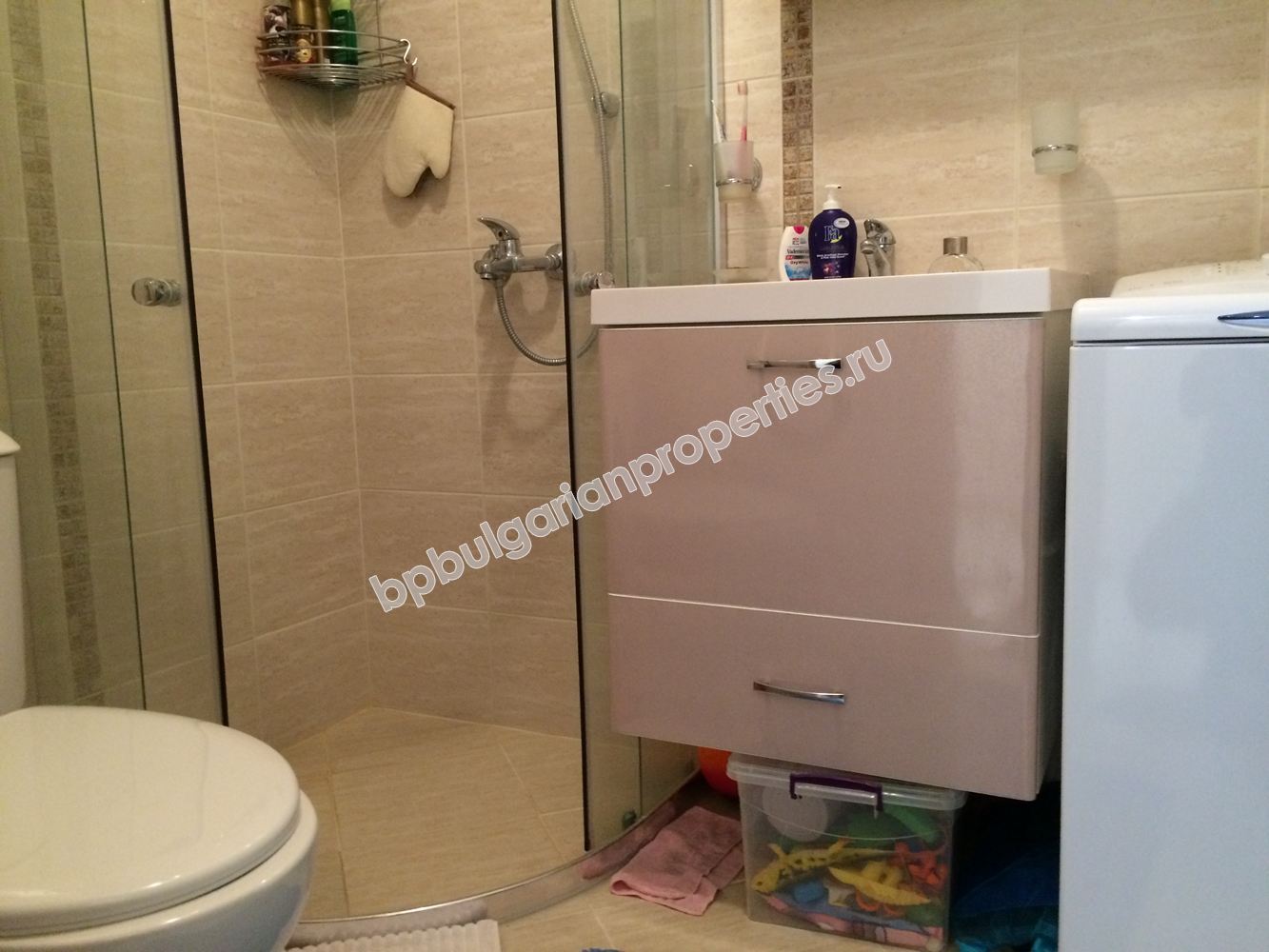 Шикарная меблированная студия на продажу в элитном комплексе в курорте Солнечный берег